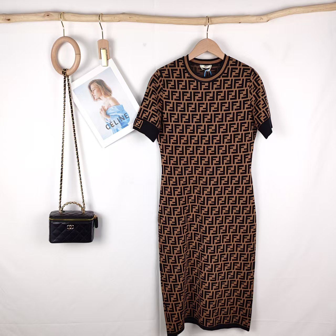 99新 FENDI/芬迪  海囤J/芬迪上衣/40码/ru132070