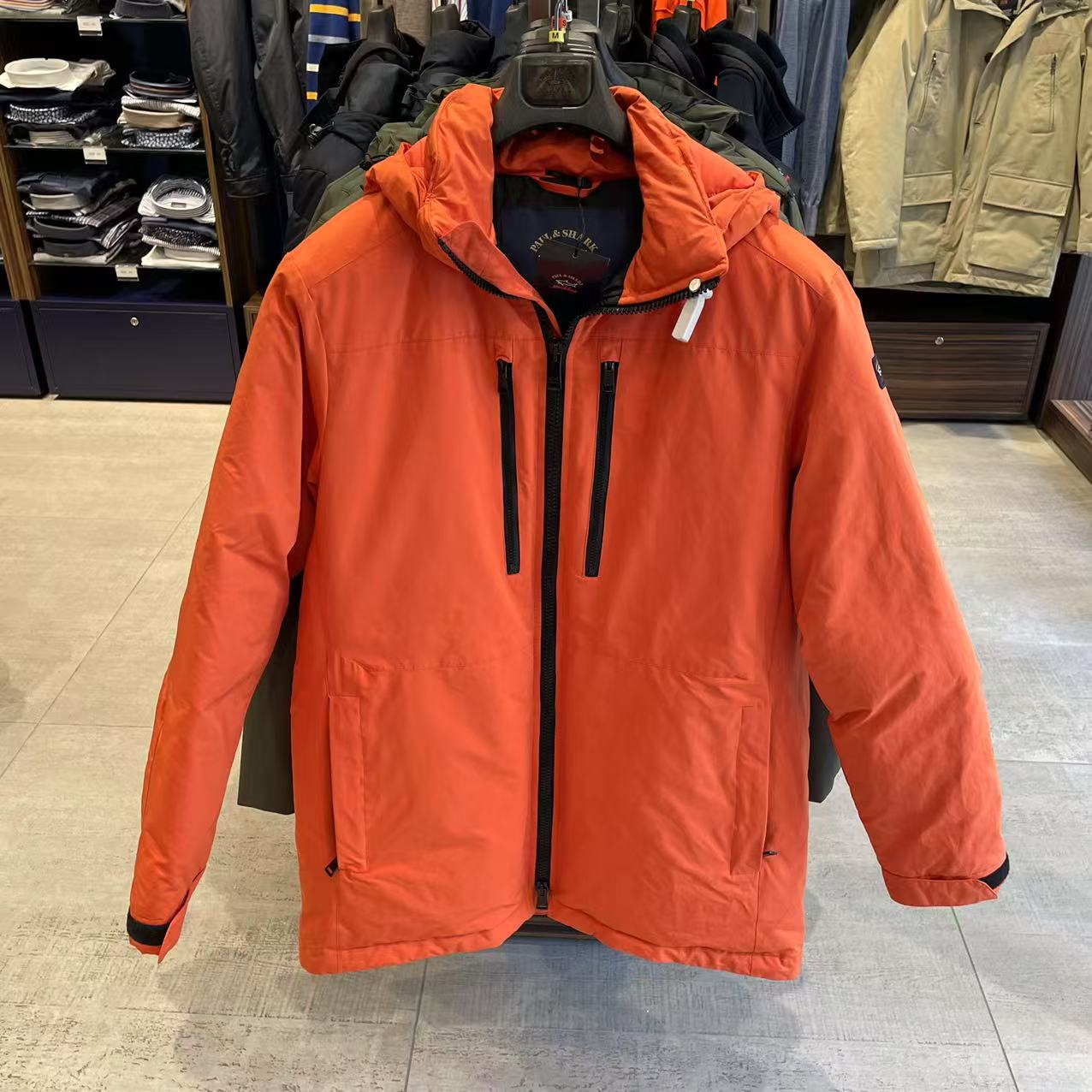 保鲨 不退换 特价爱马仕橙羽绒服 下单联系客服