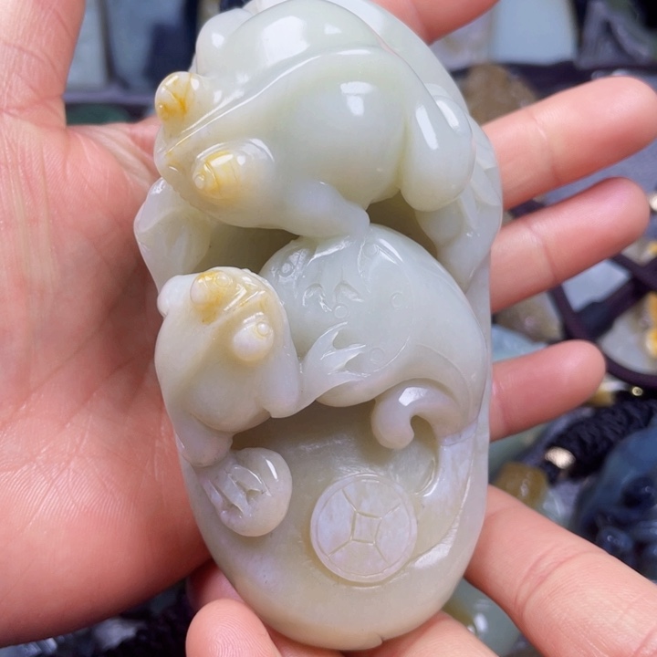 和田玉挂件未镶嵌