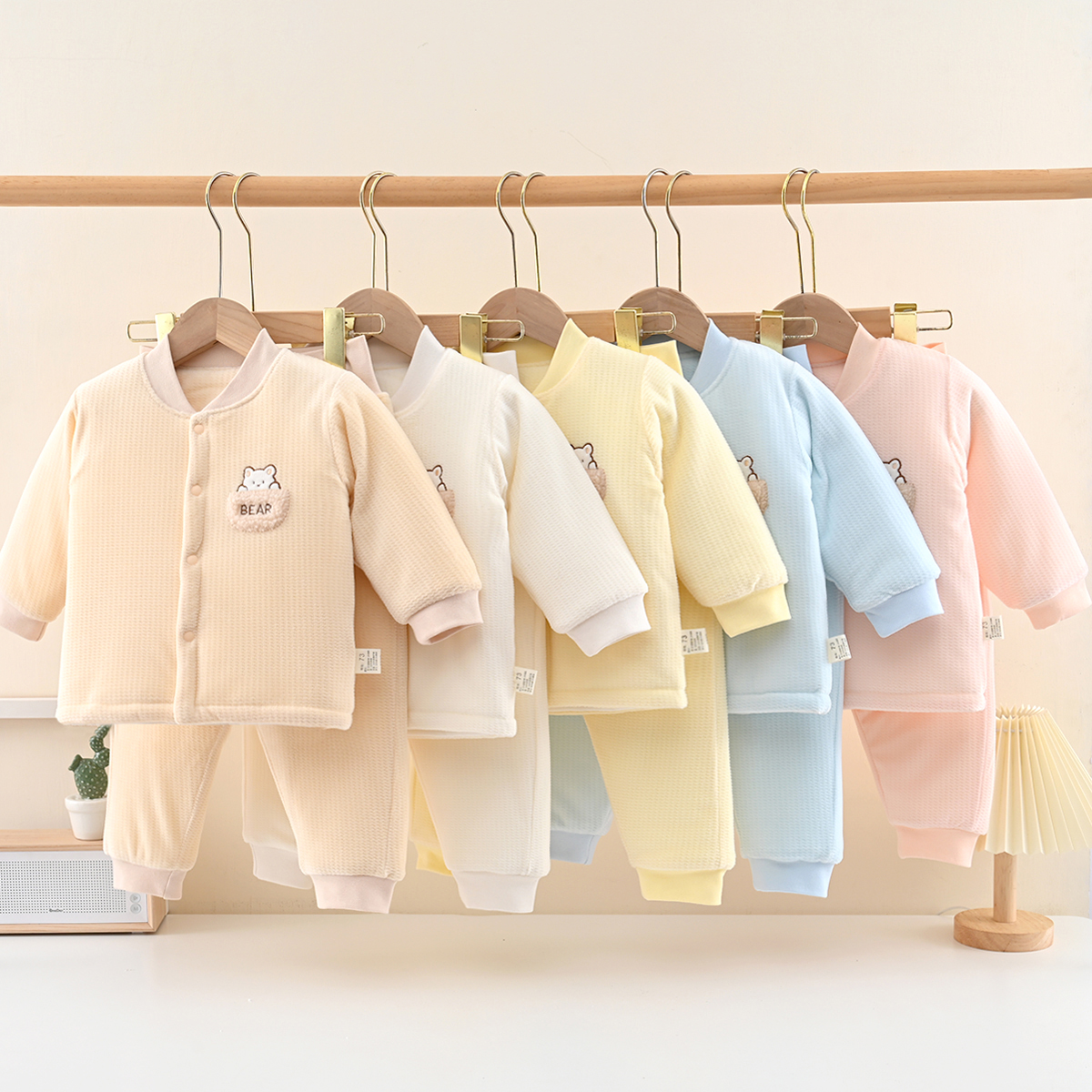 (格伦贝拉专享)儿童冬季加绒加厚棉服分体高腰套棉衣套装外出衣服