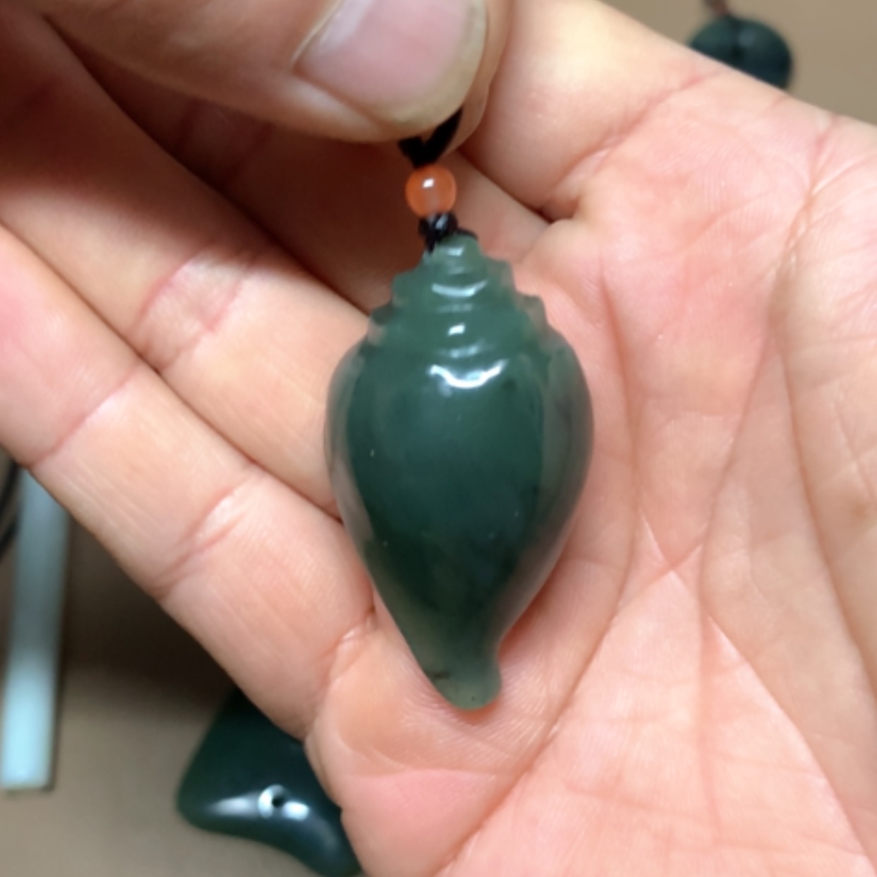 【闪购商品】颈饰未镶嵌和田玉
