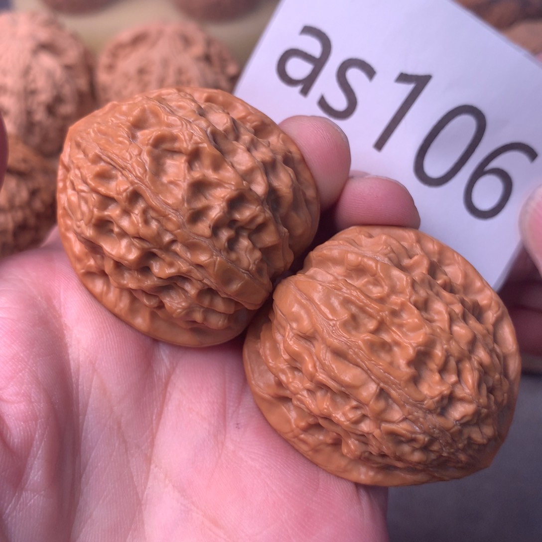 文玩核桃把件金牛38