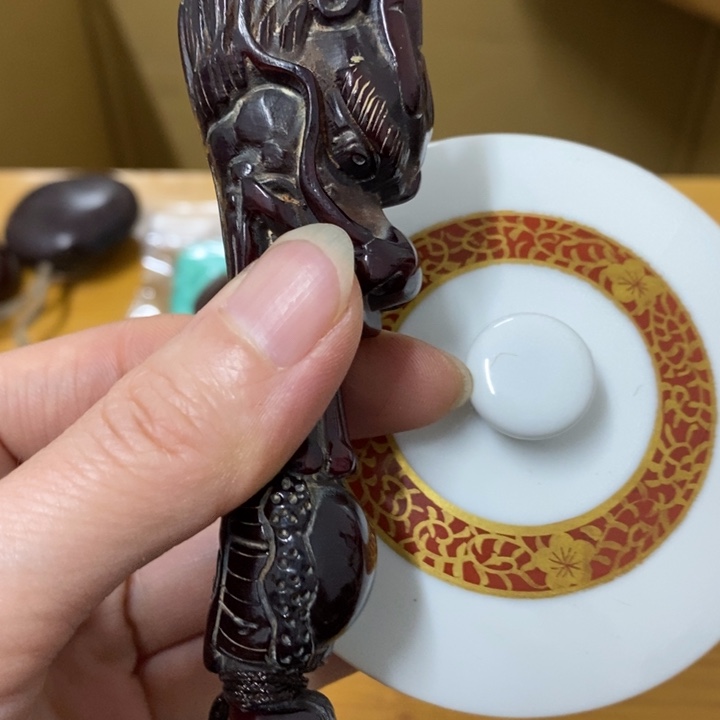 瓷片哈中古工艺品一件