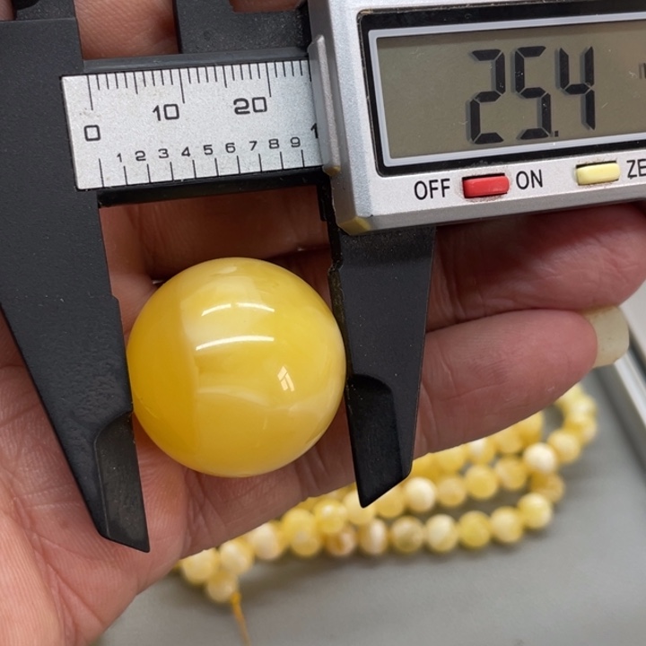 琥珀未镶嵌裸石珠子