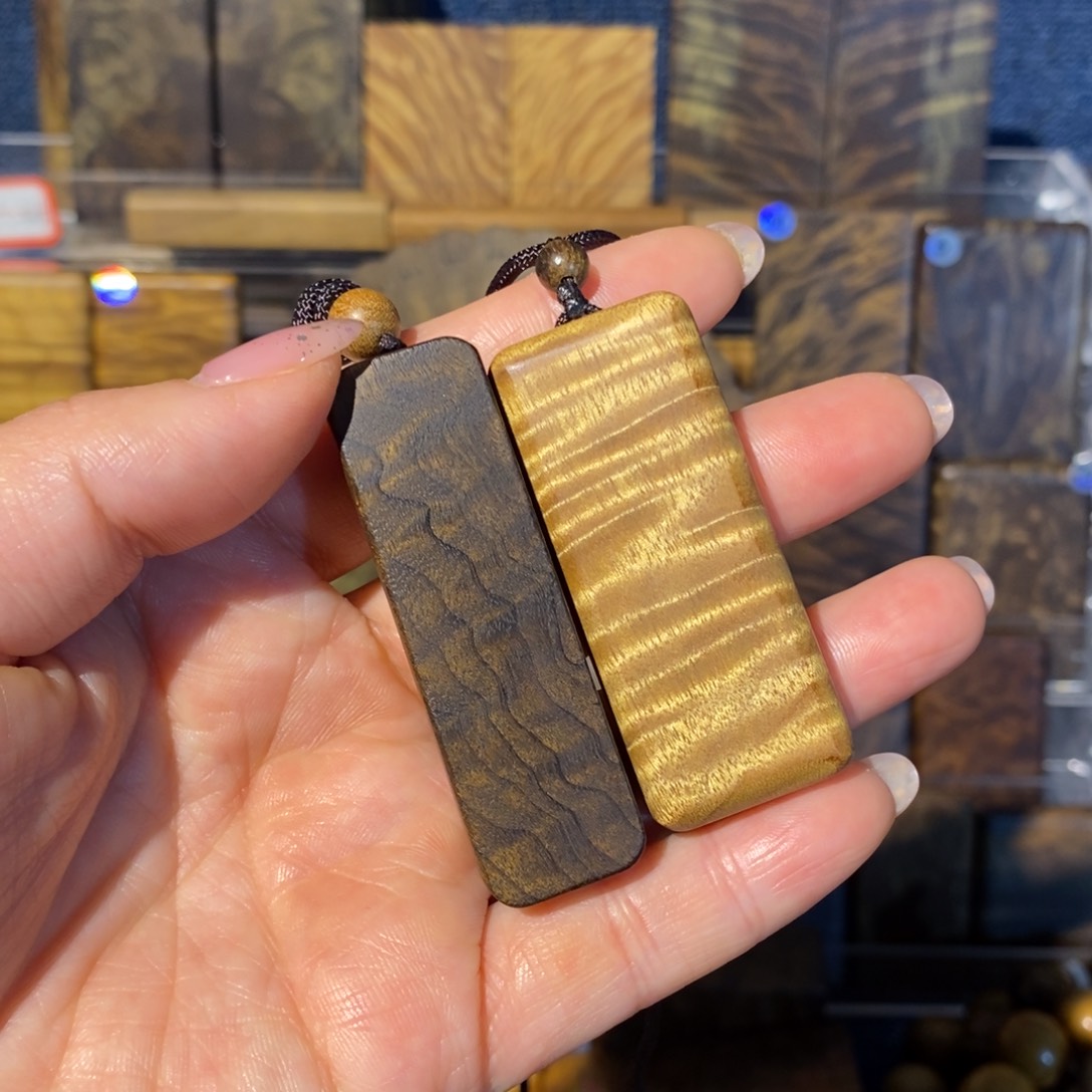 金丝楠无事牌雨*金丝楠木小叶桢楠金丝楠