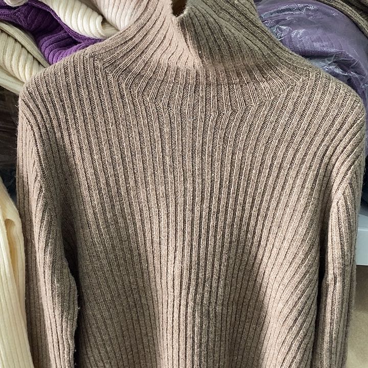 100%超细美丽诺羊毛抽条加厚高领