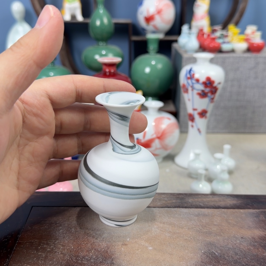 陶瓷手工小花器摆件