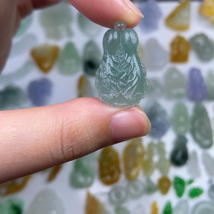 定制翡翠未镶嵌白菜