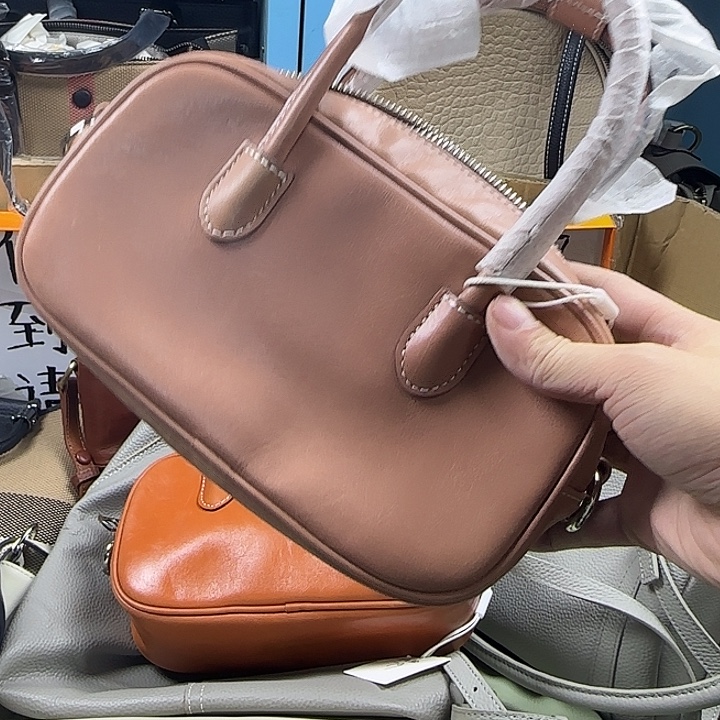 小牛皮水牛皮反绒皮牛皮小牛皮（革）水牛皮（革）