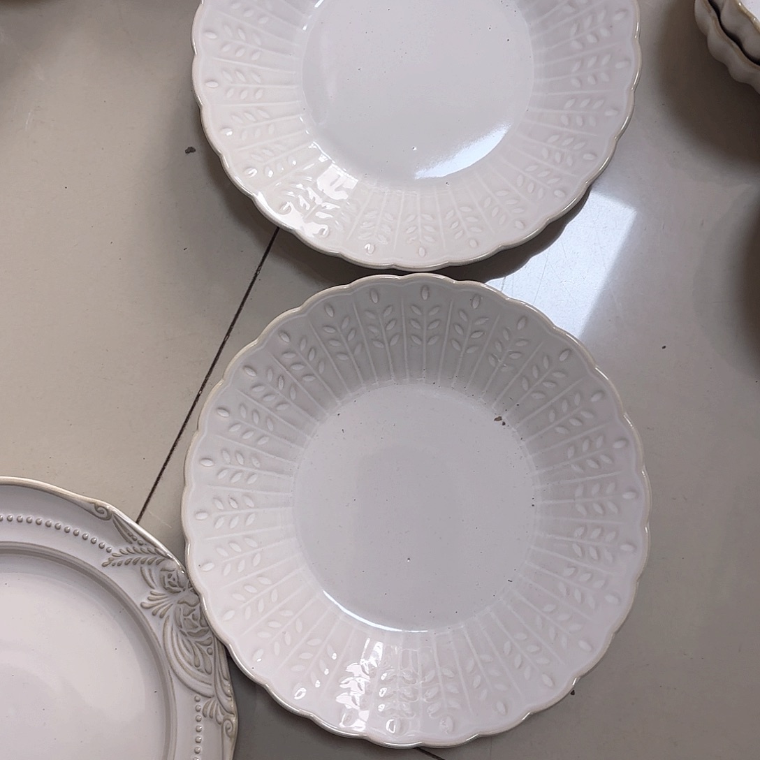 瓷片瑕疵特价陶瓷深盘