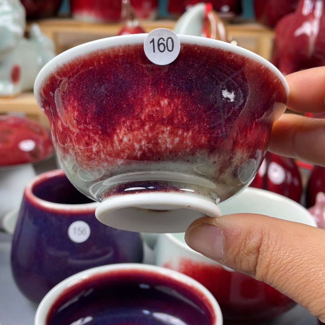 瓷片纯手工制作……