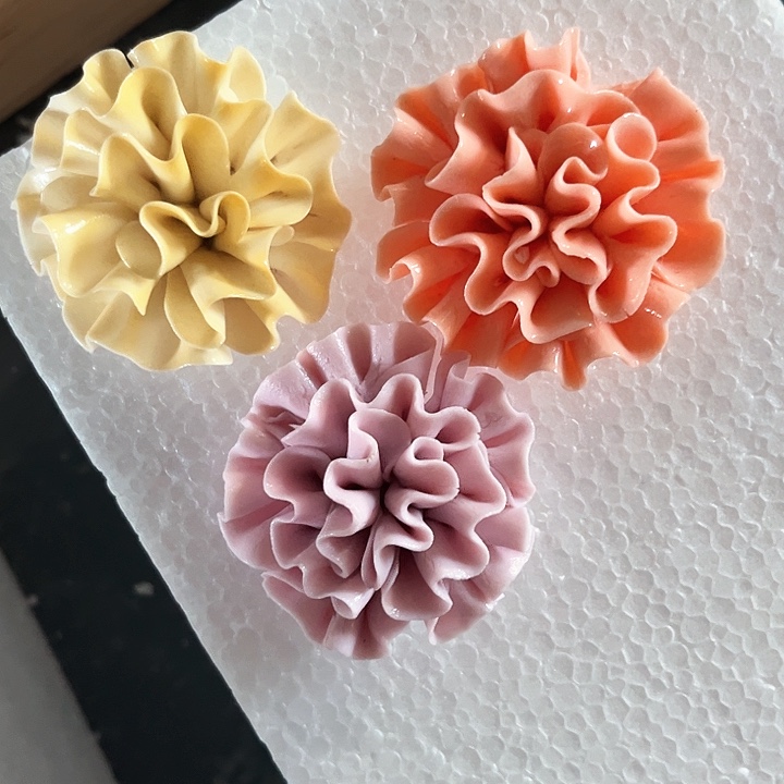 摆件源头工厂直发，陶瓷花，源头工厂直发，陶瓷花束，微瑕不退不