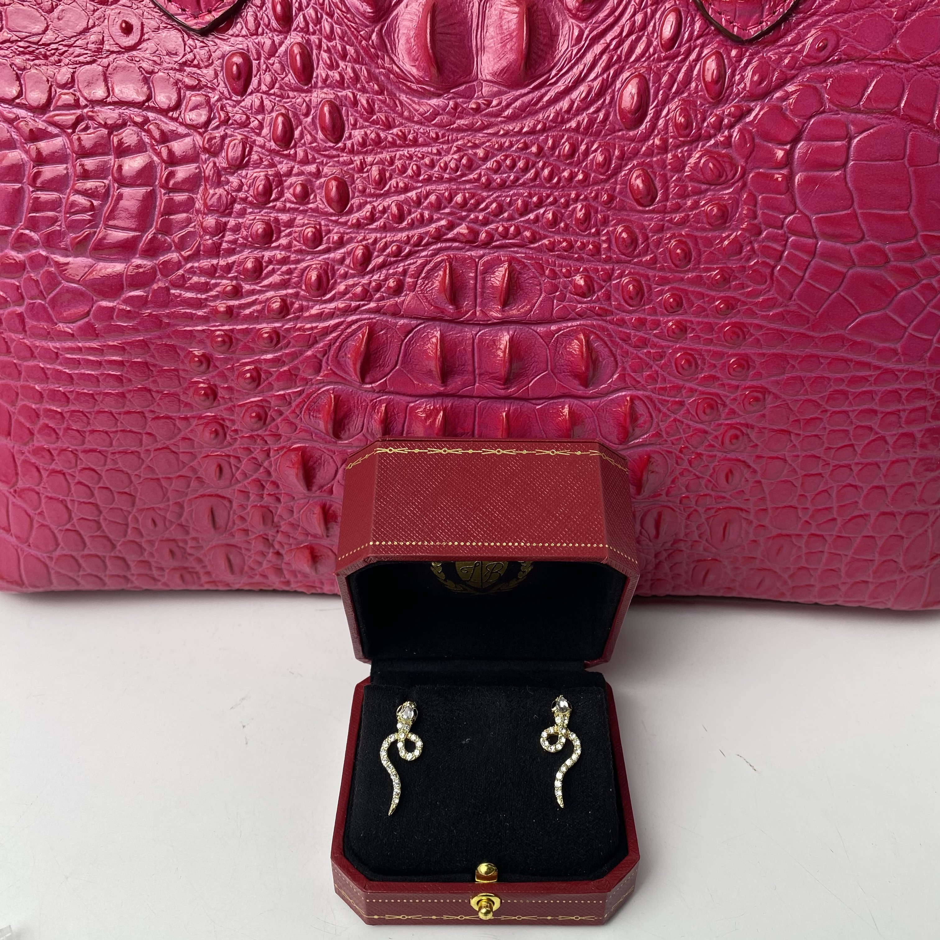 4067【香港联邦】气质优雅女士耳环