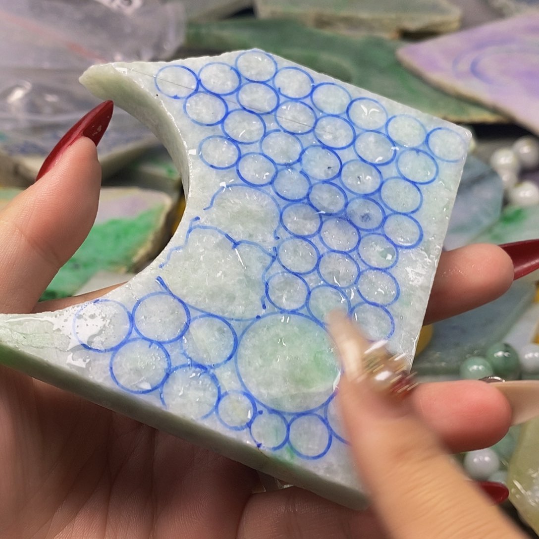 颈饰未镶嵌翡翠天然翡翠