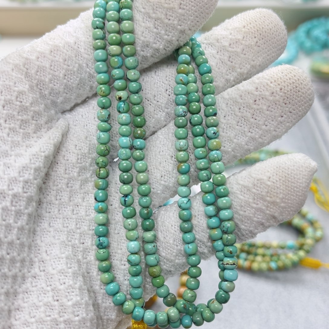 绿松石绿松石未镶嵌