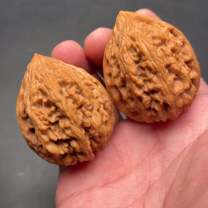 文玩核桃把件大沽石