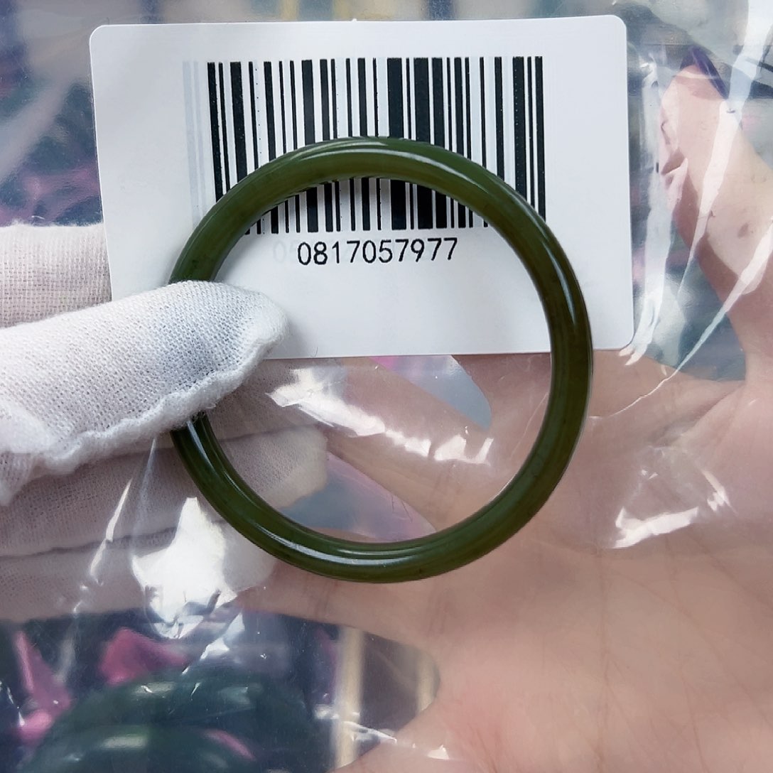 和田玉手镯未镶嵌55