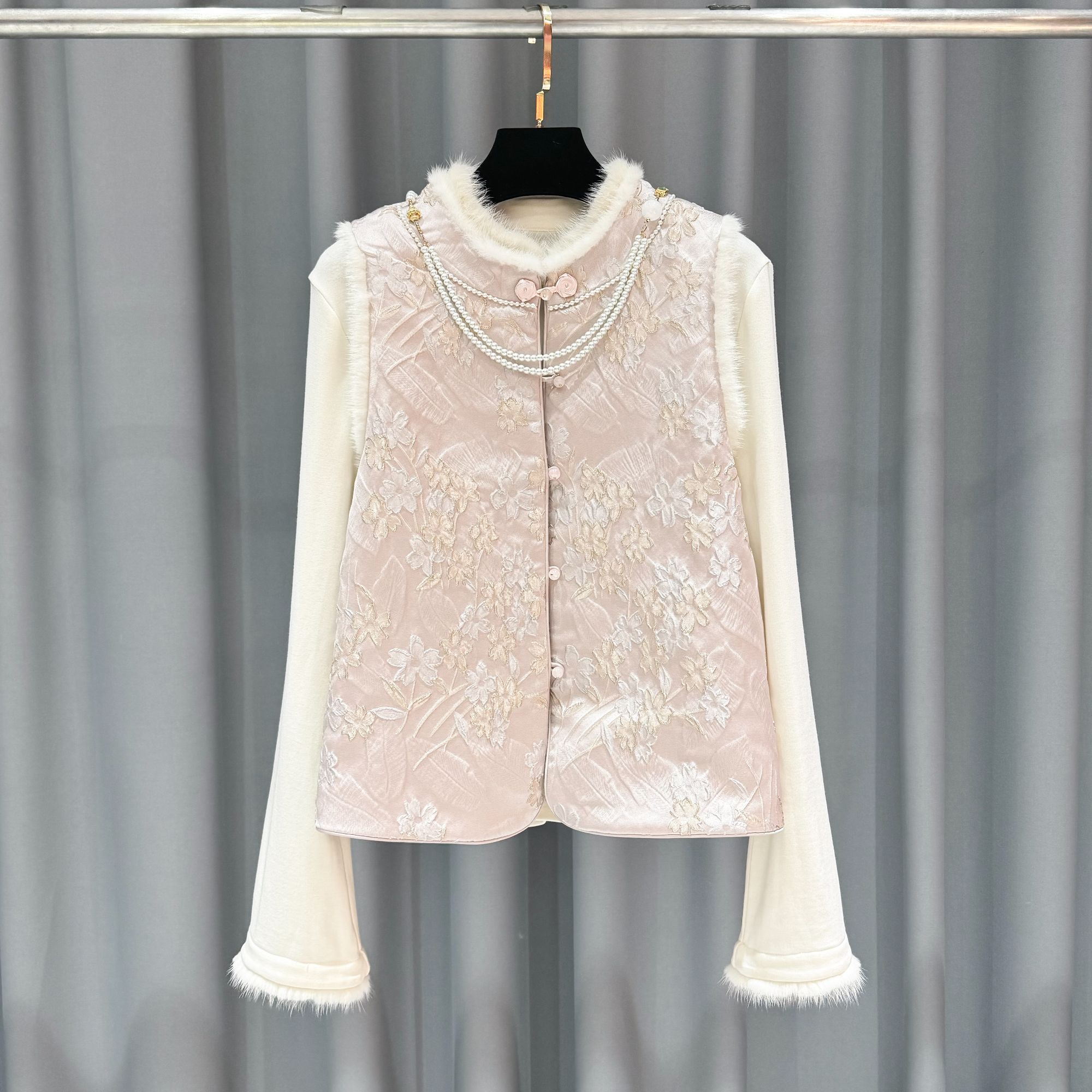 （冬款福利）2025冬款加棉马甲水貂毛提花绣花网红立领宽松型