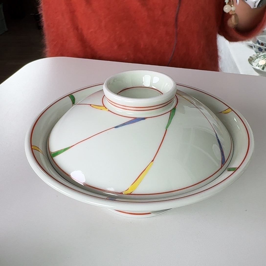 瓷片彩绘条纹盖碗