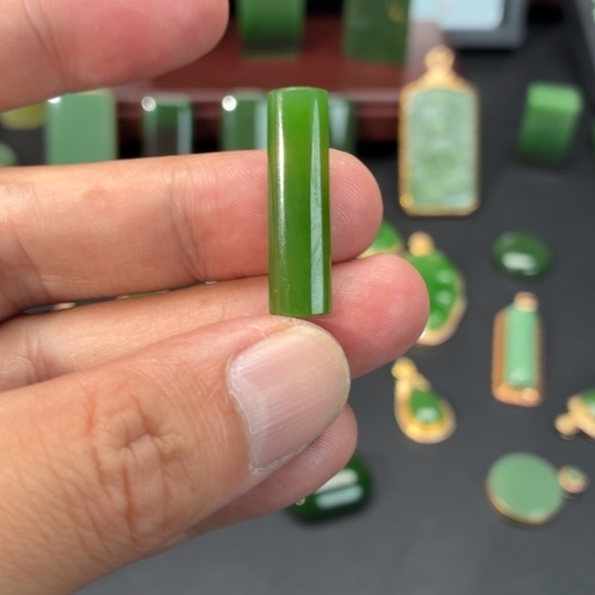 和田玉（碧玉）未镶嵌吊坠(不含链)