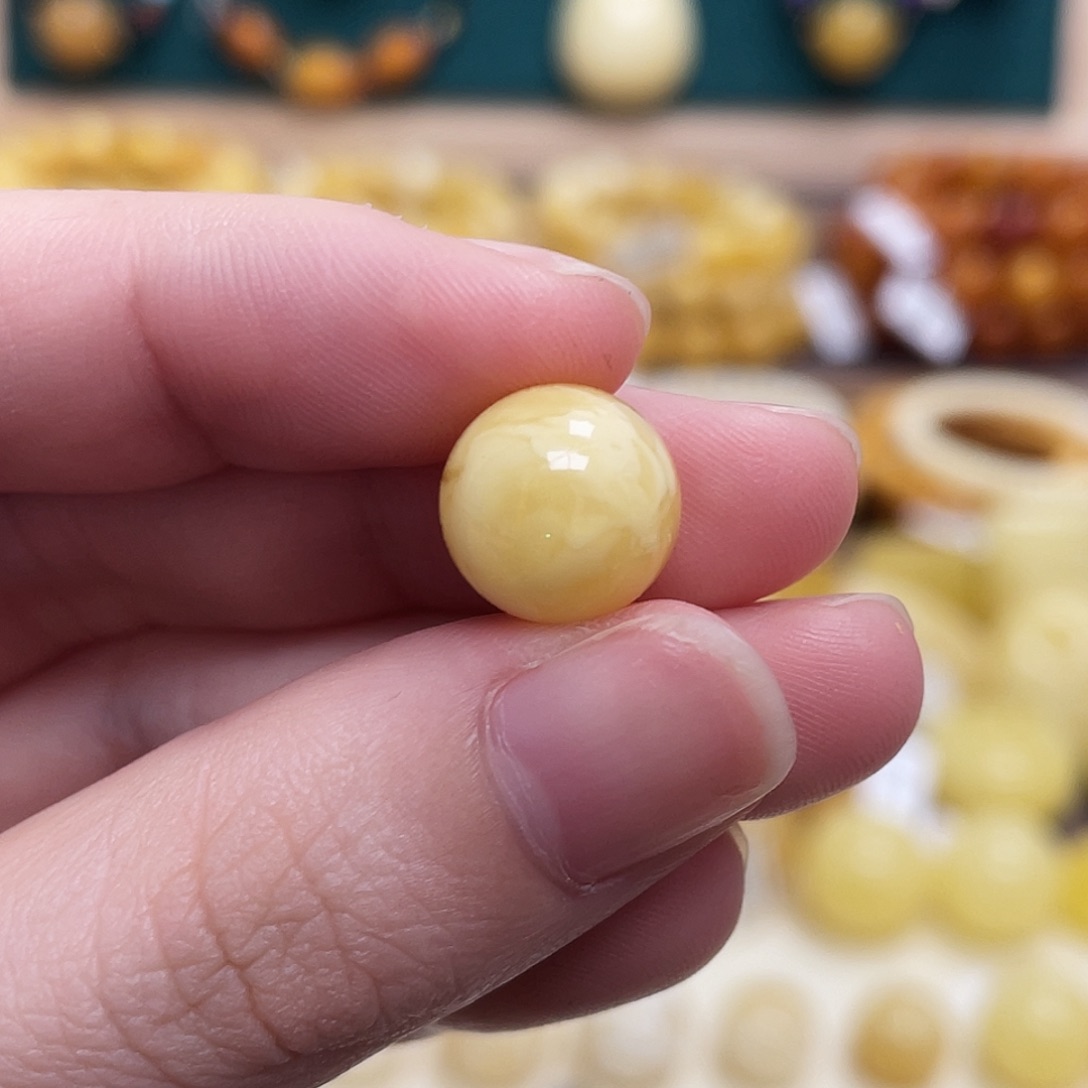 蜜蜡未镶嵌珠宝奇石11.4mm圆珠 瑕 福利