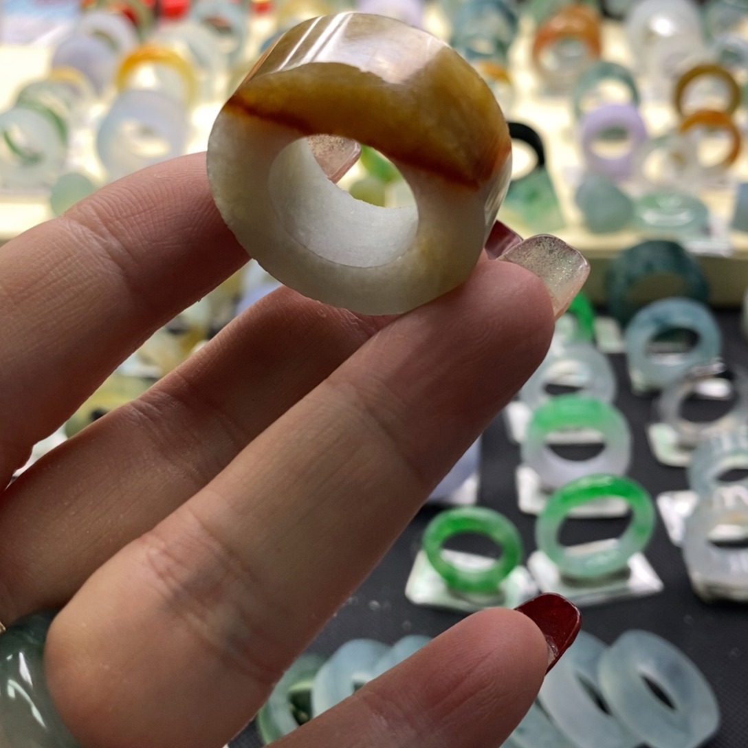 定制翡翠未镶嵌翡翠戒指9-23