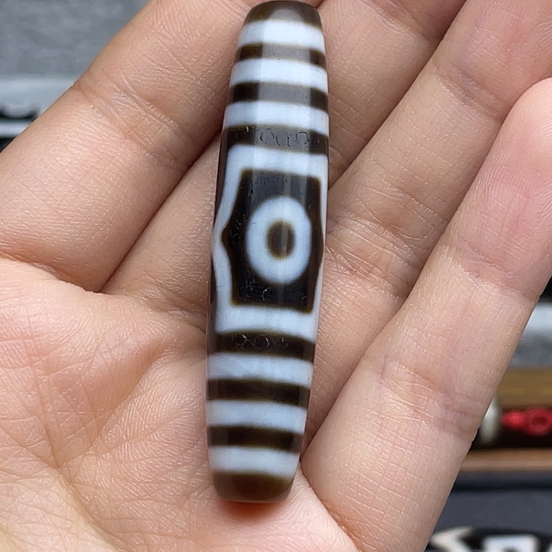 玛瑙/玉髓颈饰未镶嵌卐****卍