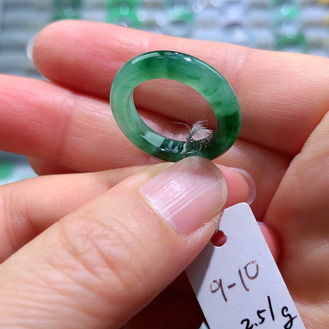 翡翠戒指未镶嵌9-10号