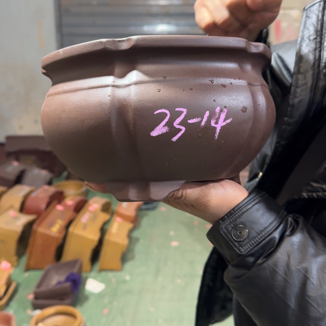 紫砂花盆紫砂花盆