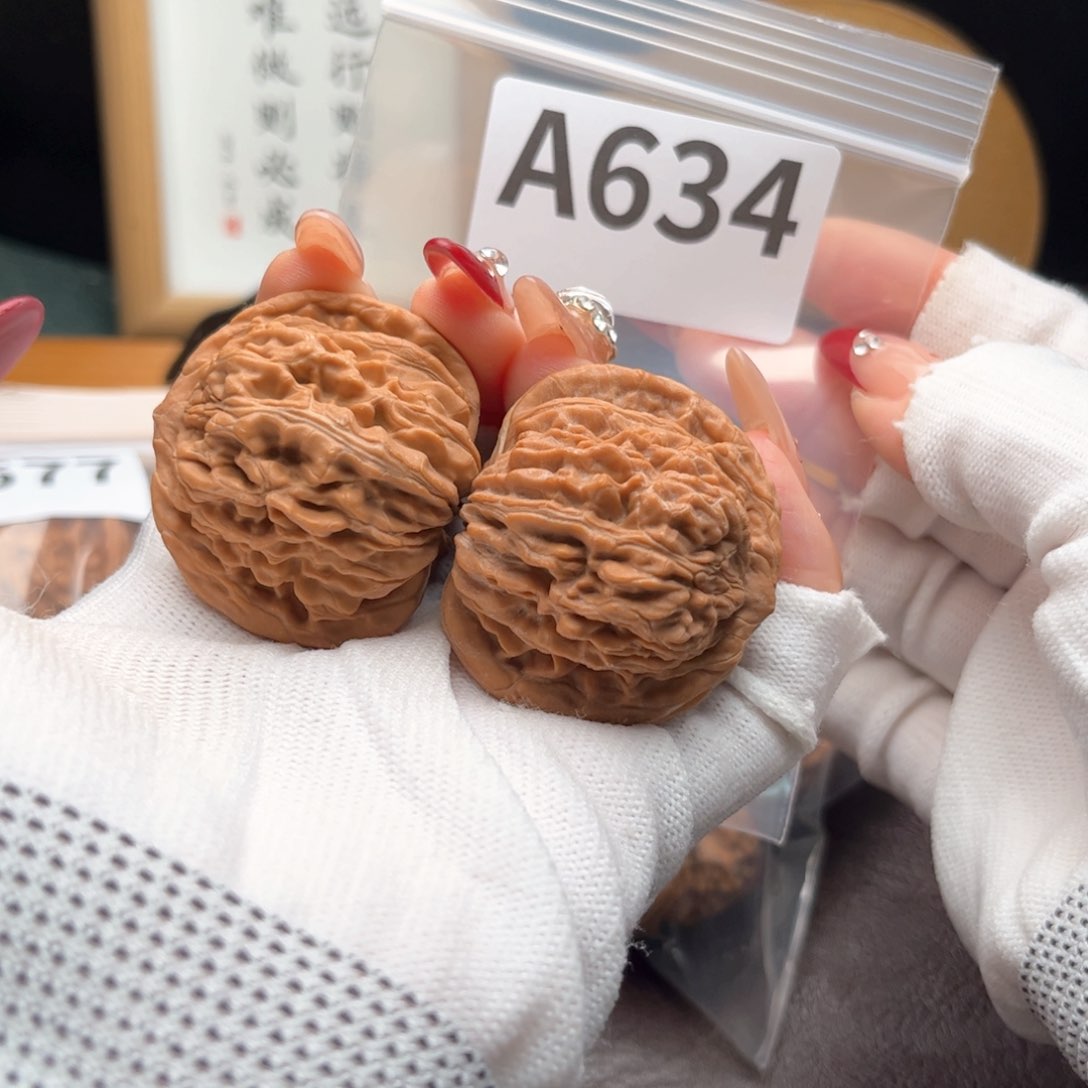 文玩核桃把件42楼a 634