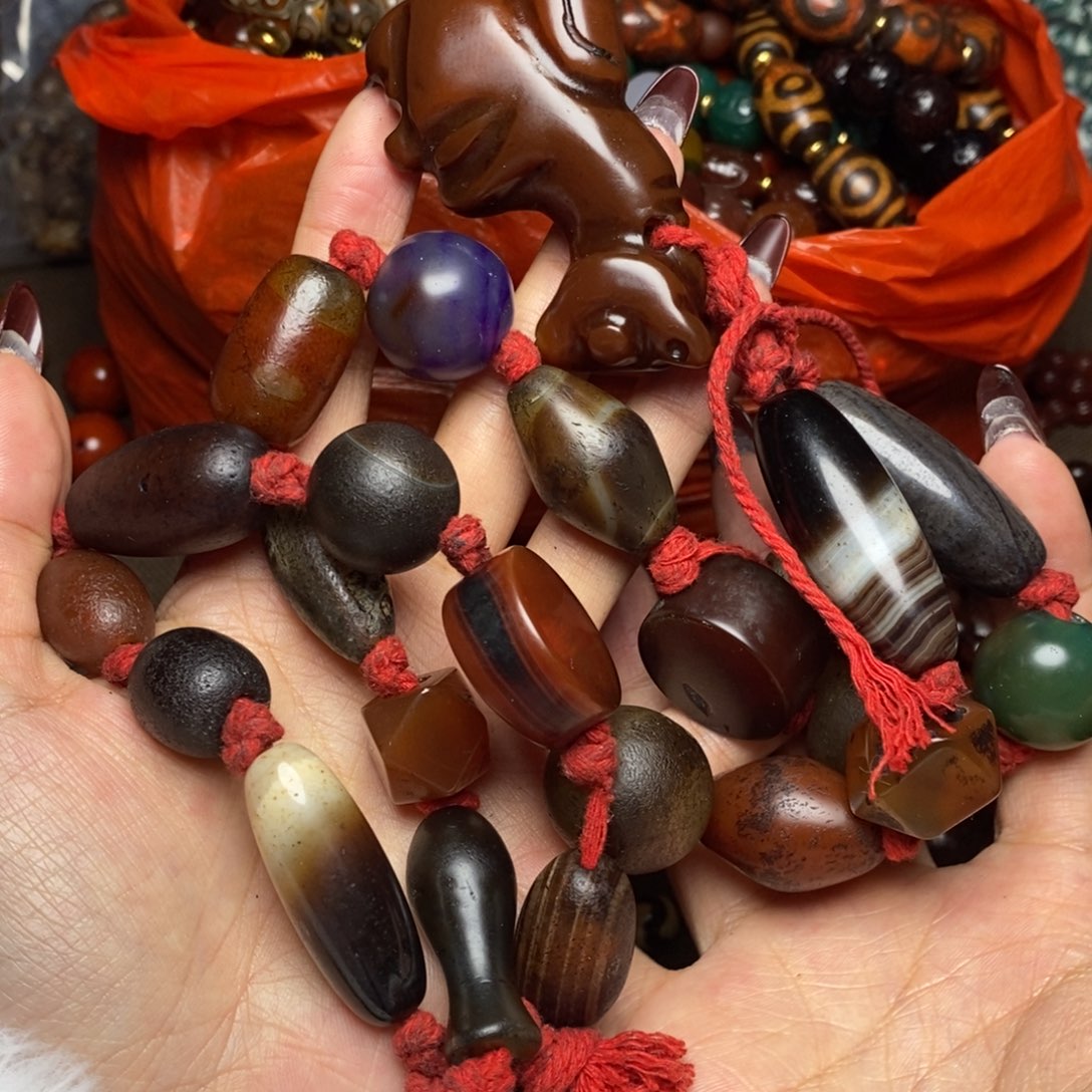 玛瑙/玉髓未镶嵌颈饰