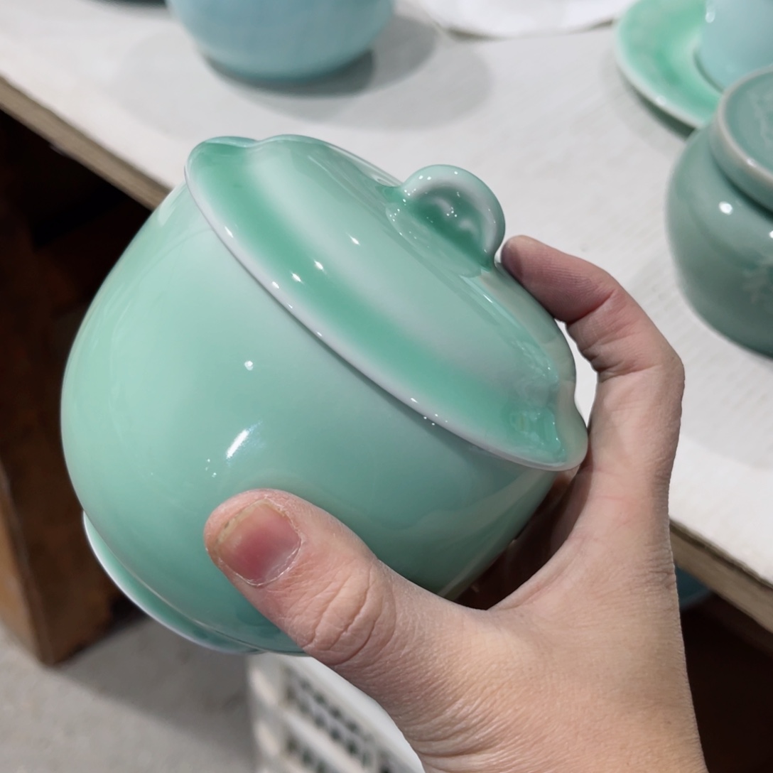 瓷片哈哈哈哈哈哈哈哈