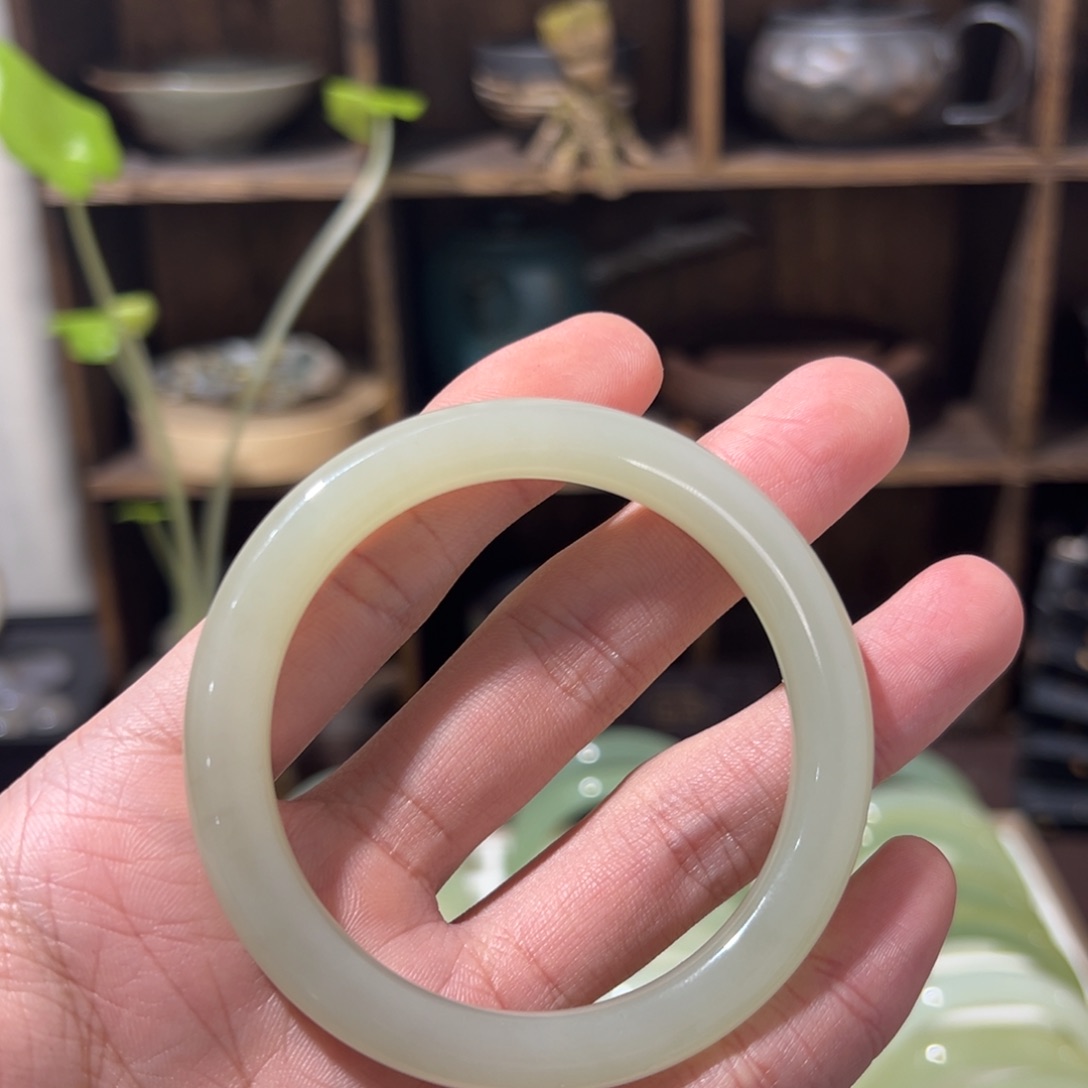 和田玉（糖玉）未镶嵌手链