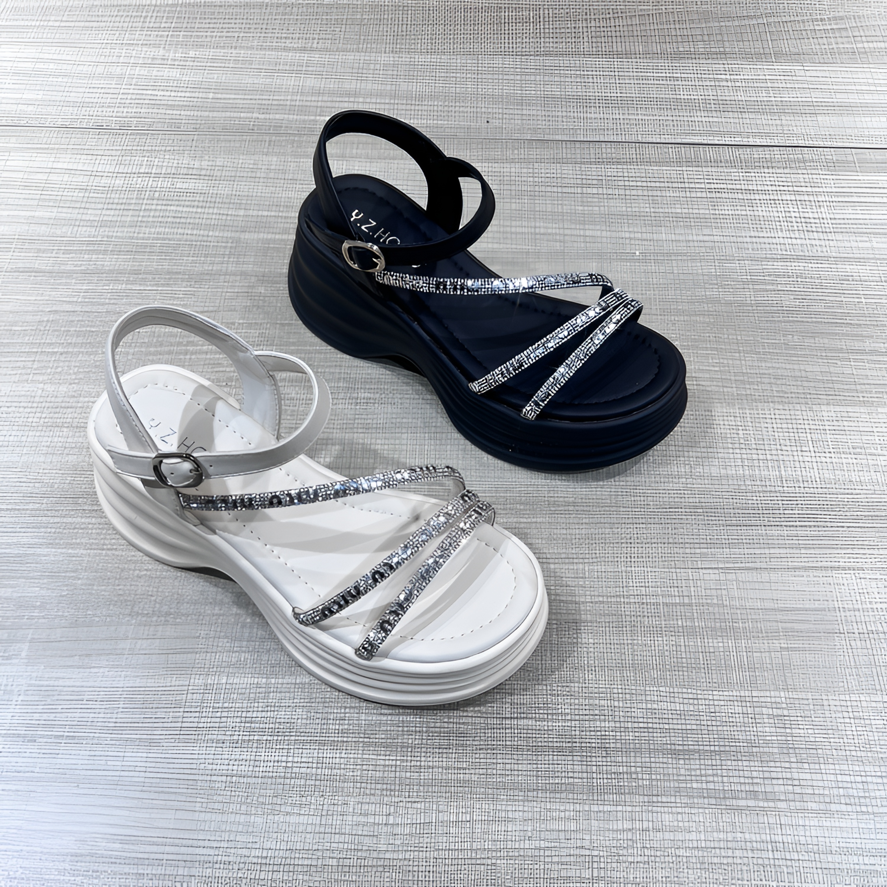 三小姐 新款2025夏季镂空百搭仙女风厚底时尚休闲凉鞋9910