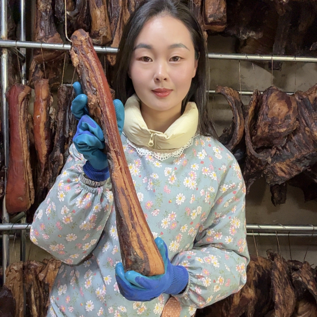 直播间现场一物一拍正宗腊肉