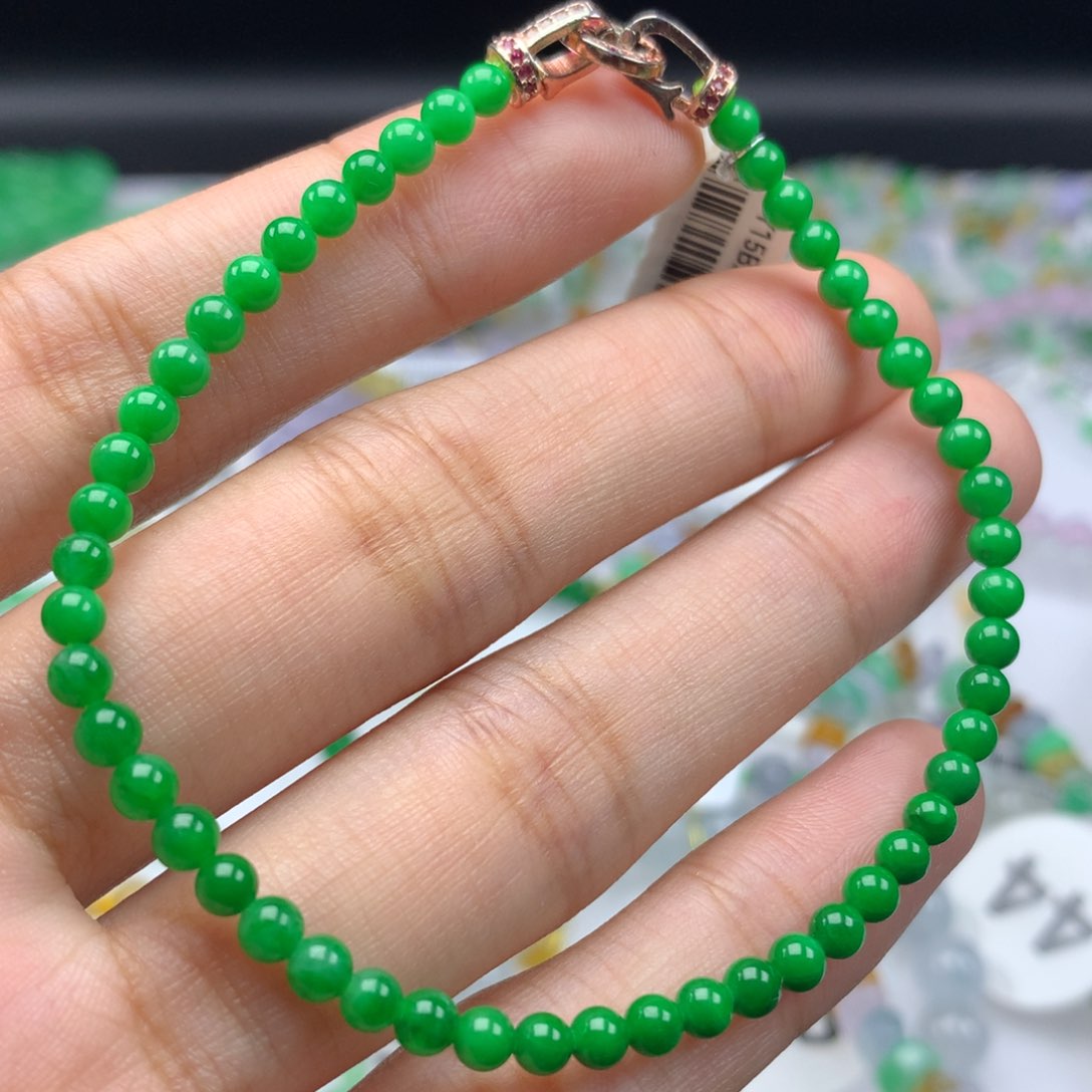 翡翠手链未镶嵌卡