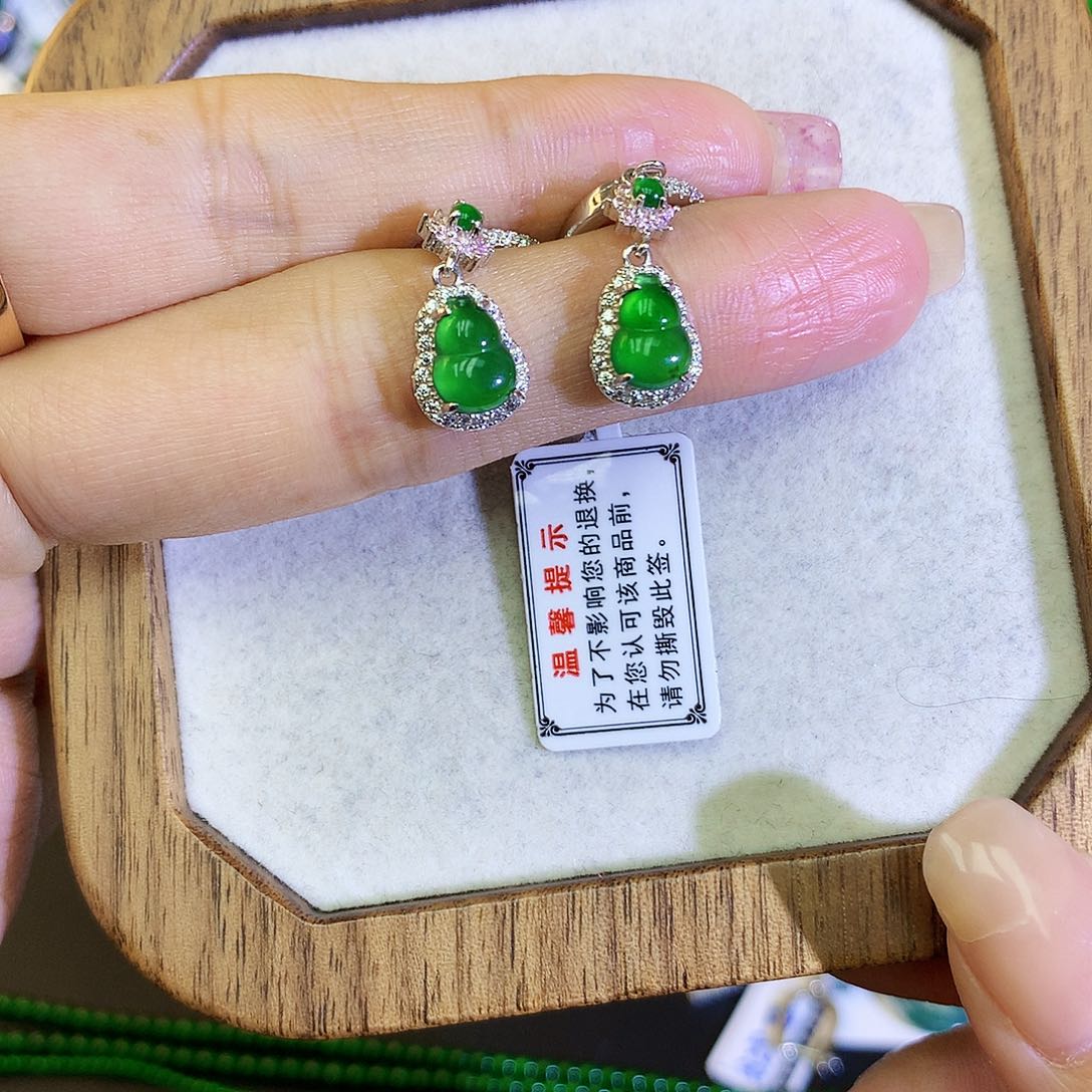 翡翠耳饰银S925镶嵌天然翡翠耳包