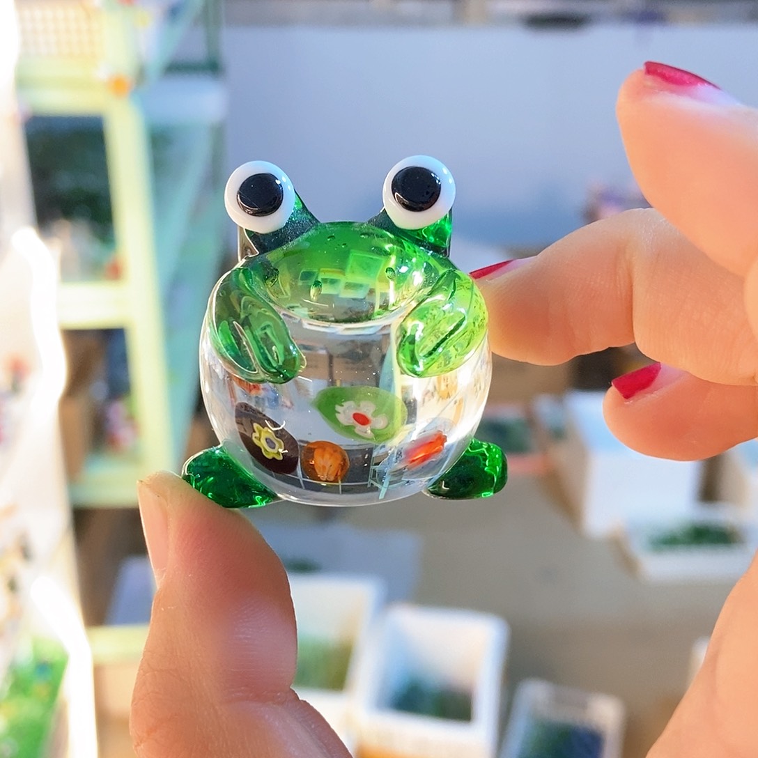 琉璃手工艺品青蛙