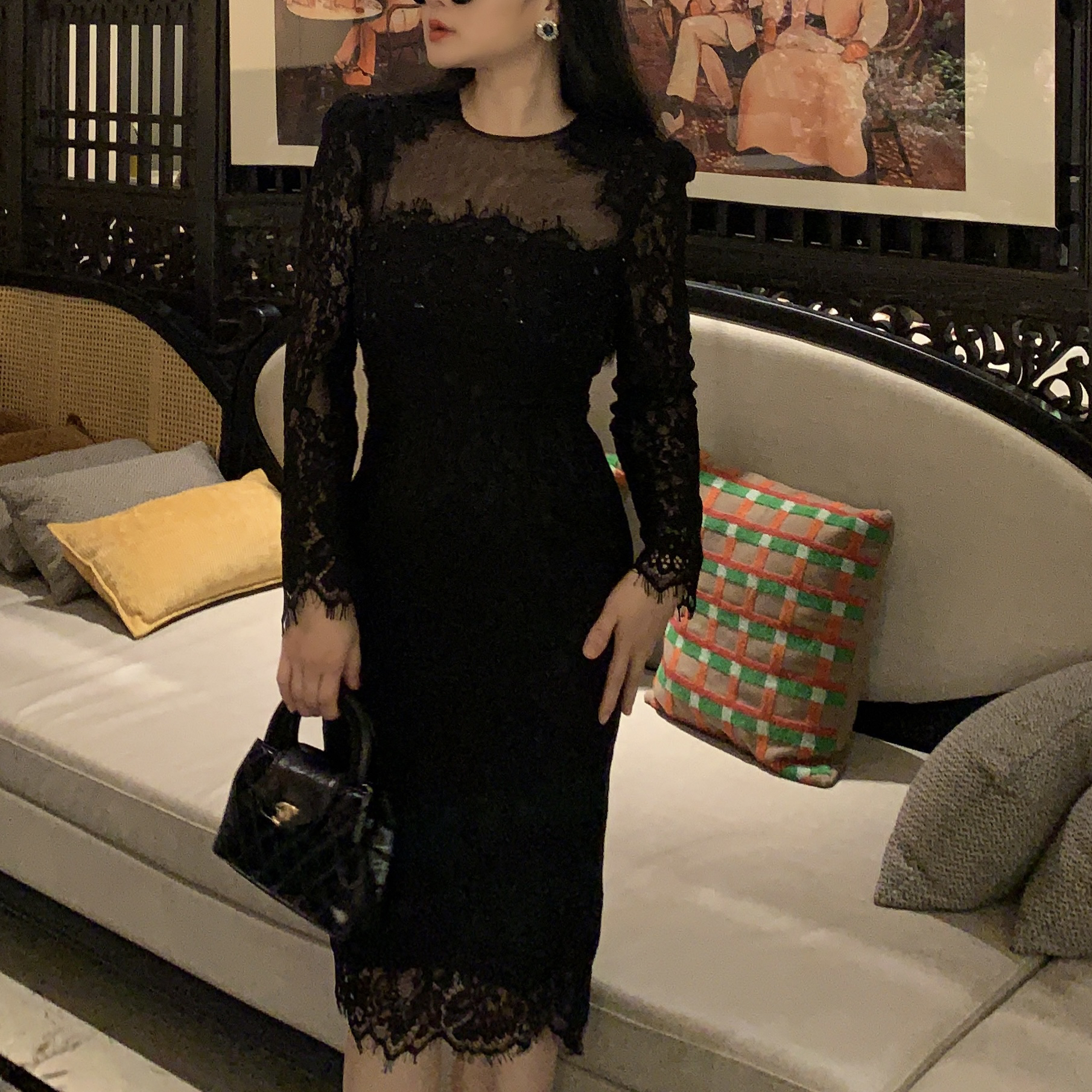 魅鹊 18002 法式小众设计感复古修身包臀蕾丝连衣裙