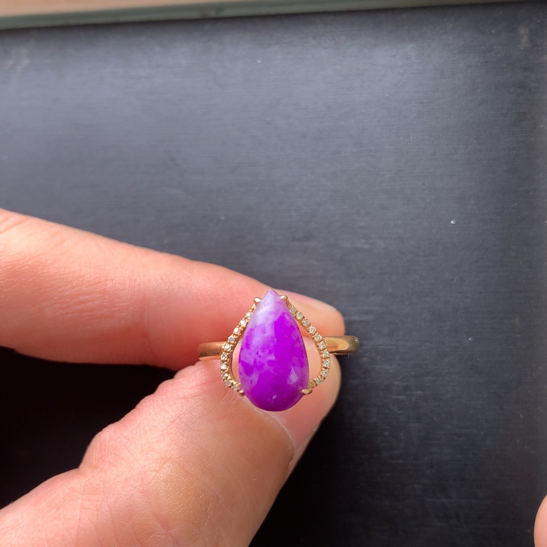 苏纪石（舒俱来）18K金镶嵌戒指