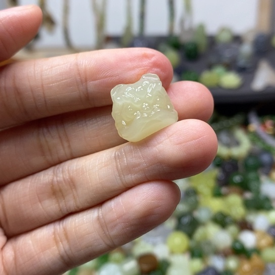 和田玉配件未镶嵌