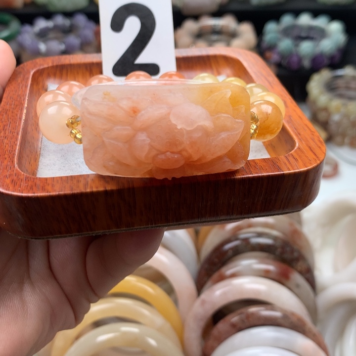 石英质玉手链未镶嵌