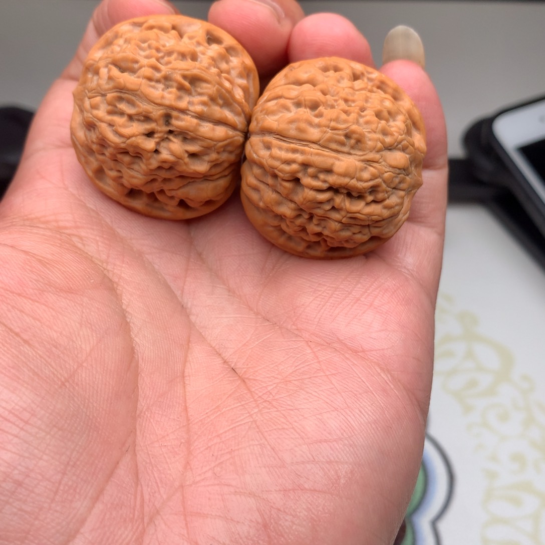 文玩核桃把件一***.莲花39
