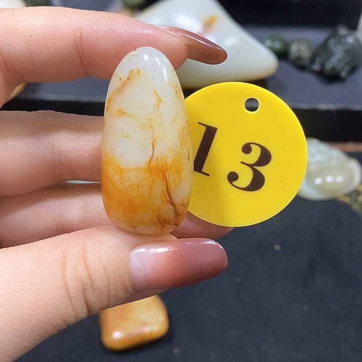 未镶嵌和田玉挂件