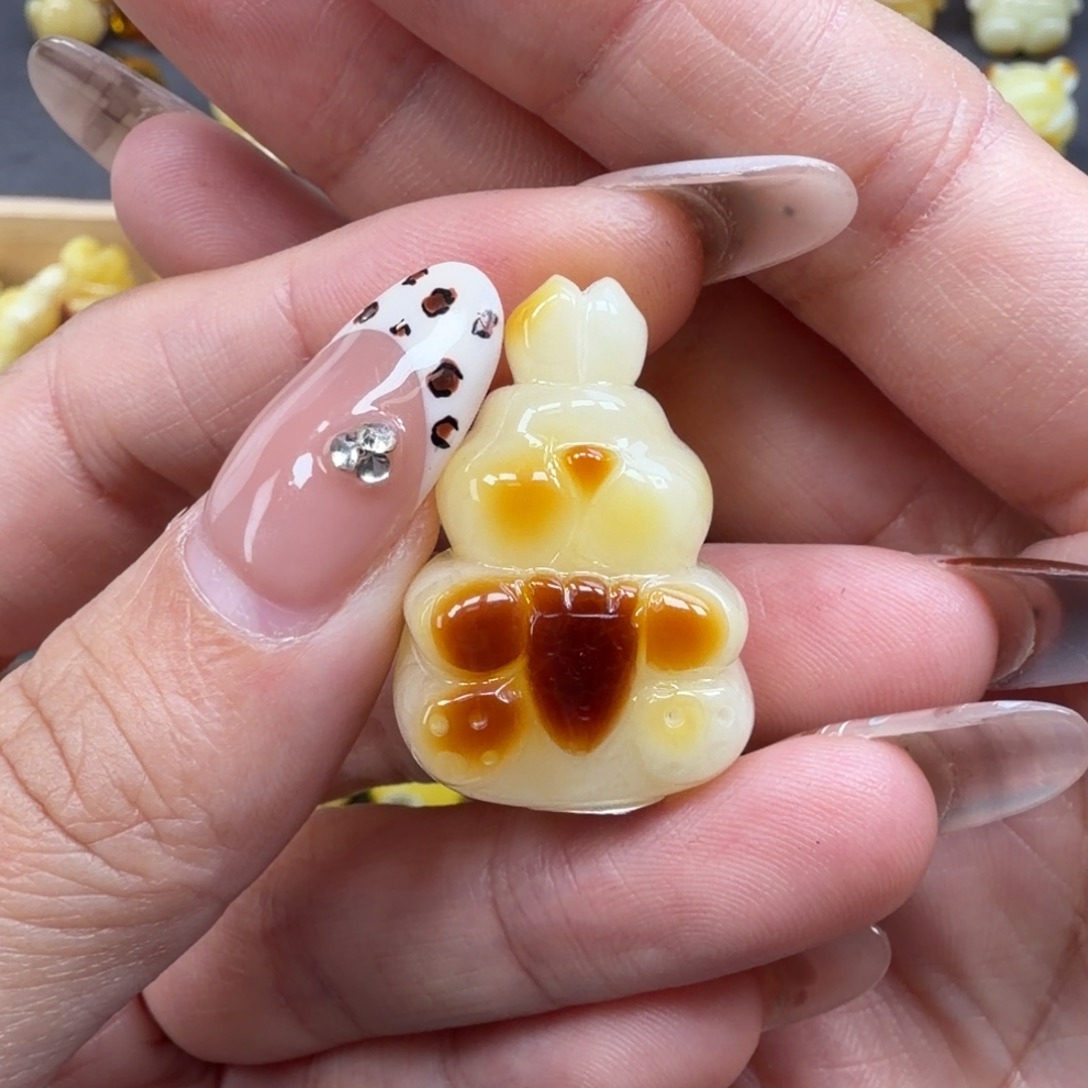 琥珀未镶嵌裸石蜜蜡