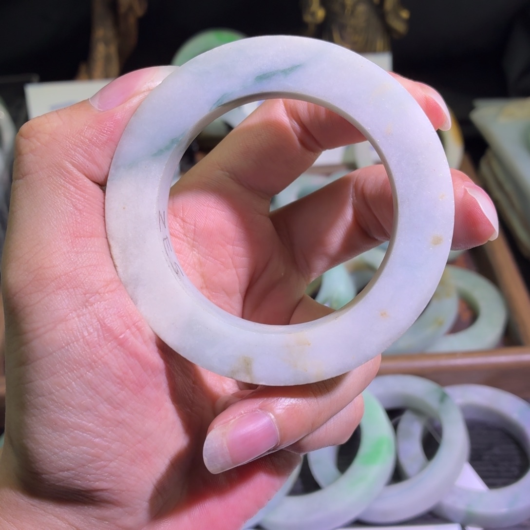 定制翡翠未镶嵌缅甸翡翠A货手镯毛胚定制