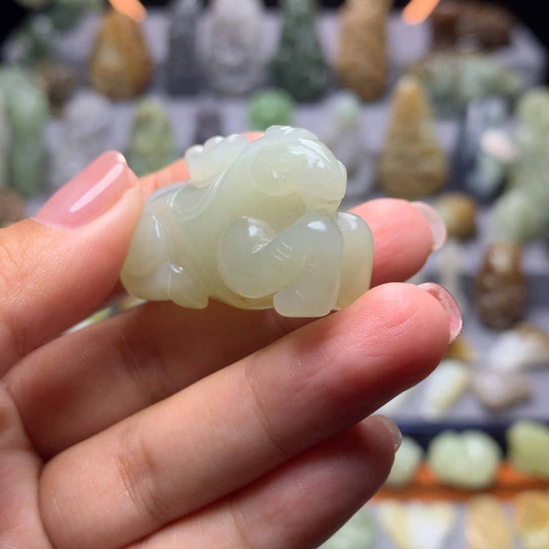 和田玉未镶嵌挂件