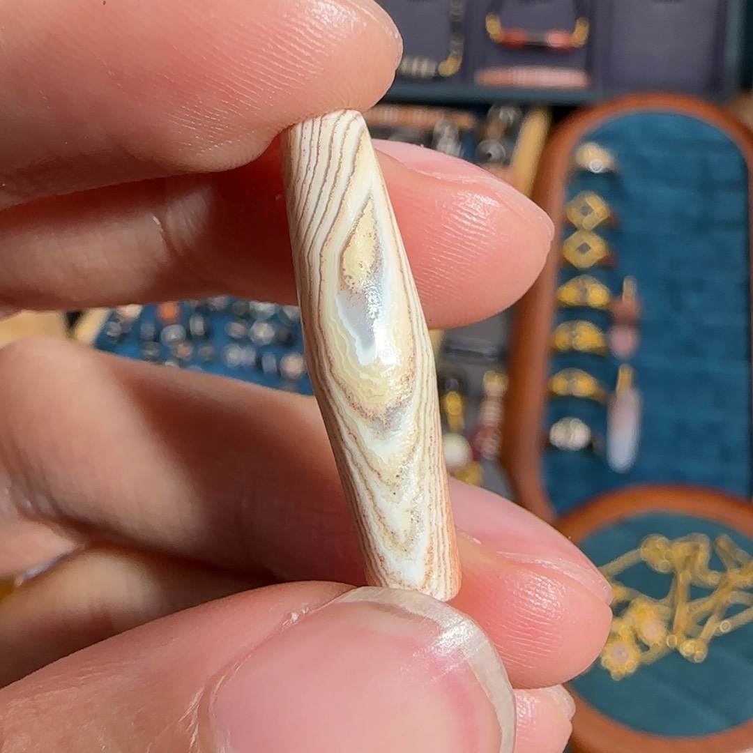 玛瑙/玉髓巴克特里亚未镶嵌