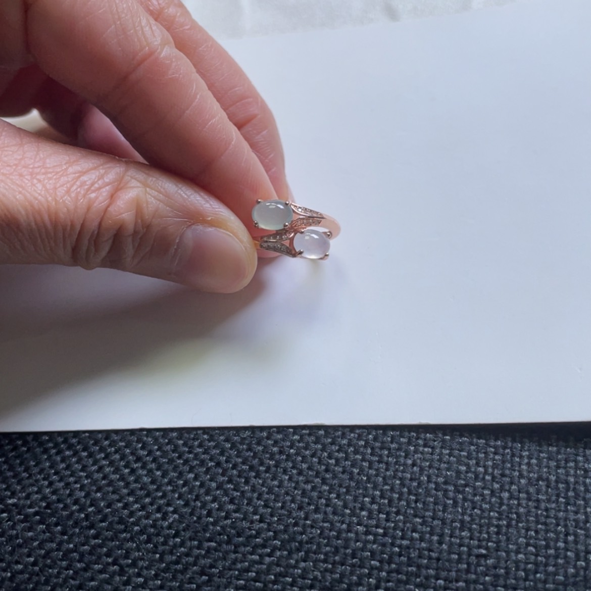 【闪购商品】翡翠颈饰银S925镶嵌双色蛋面