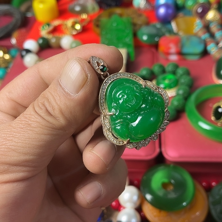 未镶嵌和田玉（糖玉）挂件